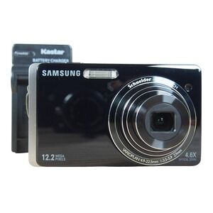 Samsung Black Compact Digital Camera